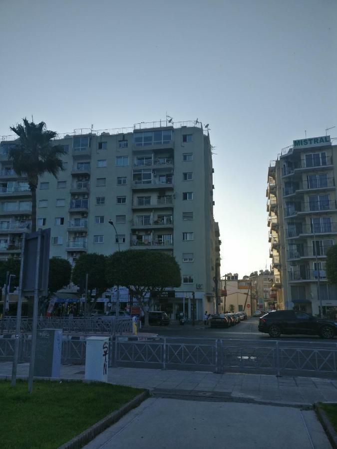 Hawaii Royal Gardens 2 Apartman Limassol Kültér fotó